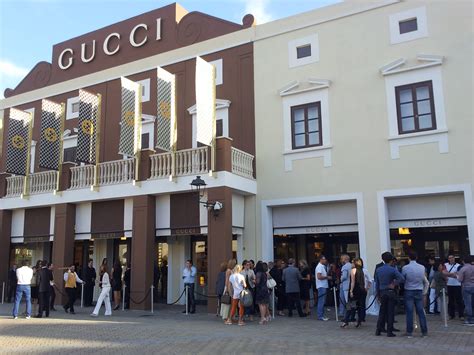 bergamo gucci outlet|outlet Gucci.